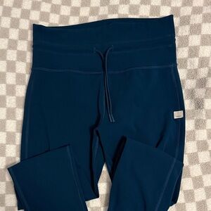 Vuori Teal Blue Leggings